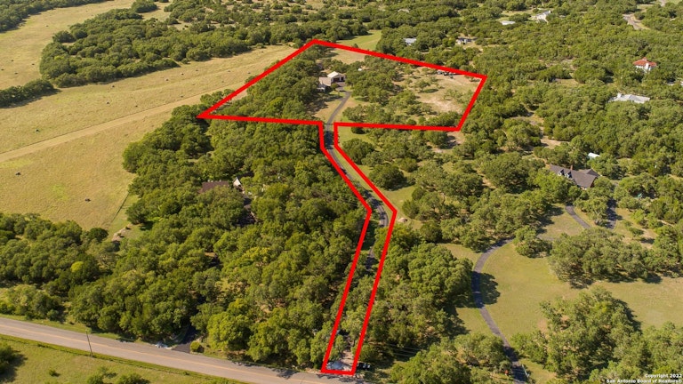Photo 47 of 51 - 1359 E Ammann Rd, Bulverde, TX 78163