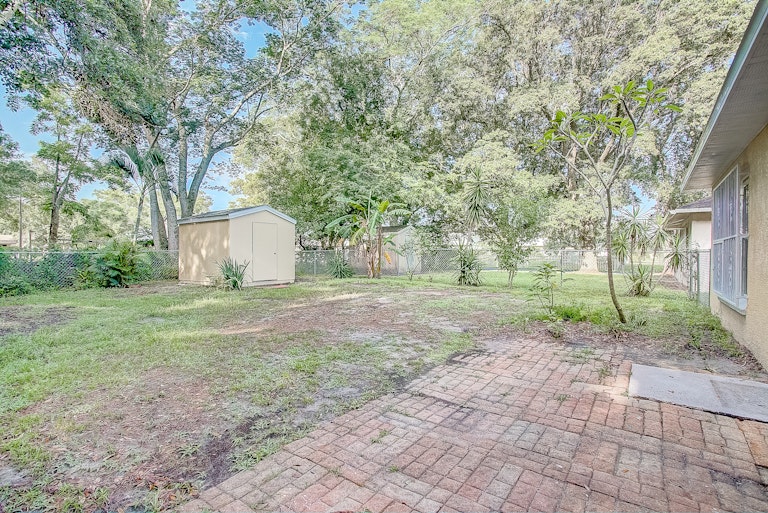 Photo 27 of 28 - 1915 2nd Dr, Sanford, FL 32771