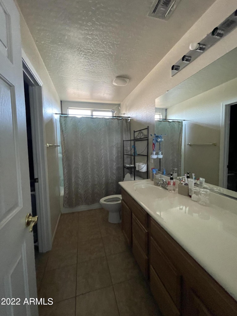 Photo 20 of 25 - 1598 S 220th Dr, Buckeye, AZ 85326