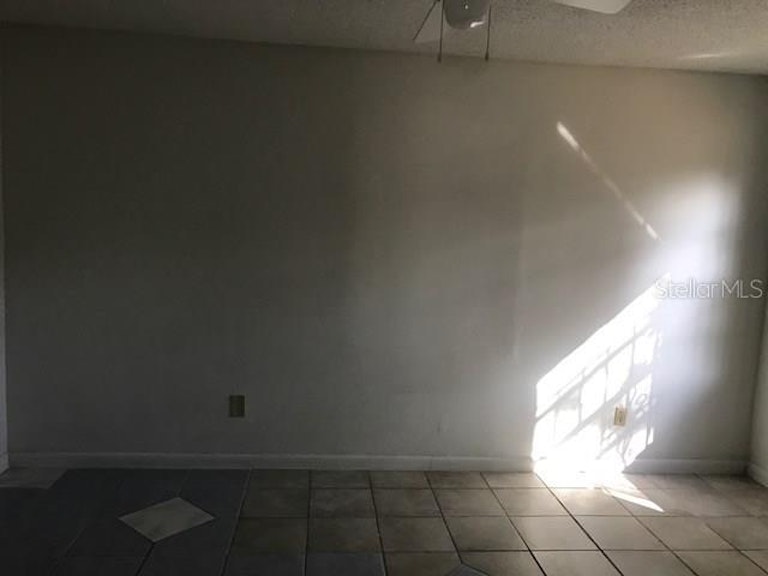 Photo 5 of 14 - 3416 E Mohawk Ave, Tampa, FL 33610