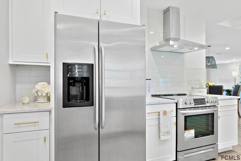 Photo 7 of 26 - 75 Blare Castle Dr, Palm Coast, FL 32137