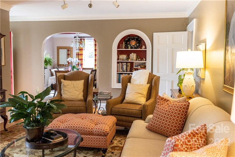 Photo 8 of 44 - 104 Washington Ln SE, Concord, NC 28025