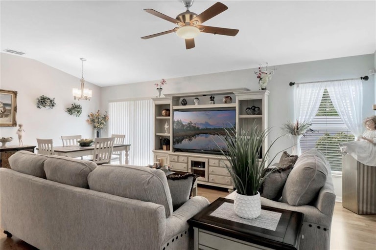 Photo 8 of 42 - 3420 Grenville Dr, Winter Haven, FL 33884