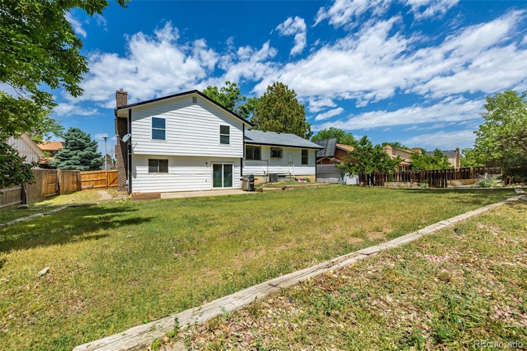 Photo 35 of 39 - 524 S Kittredge Way, Aurora, CO 80017