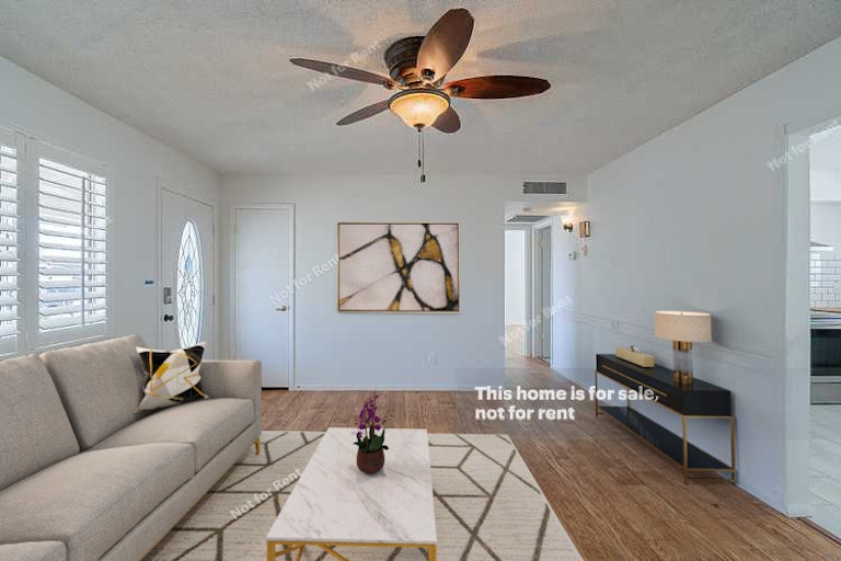 Photo 3 of 18 - 2523 E Boston St, Mesa, AZ 85213