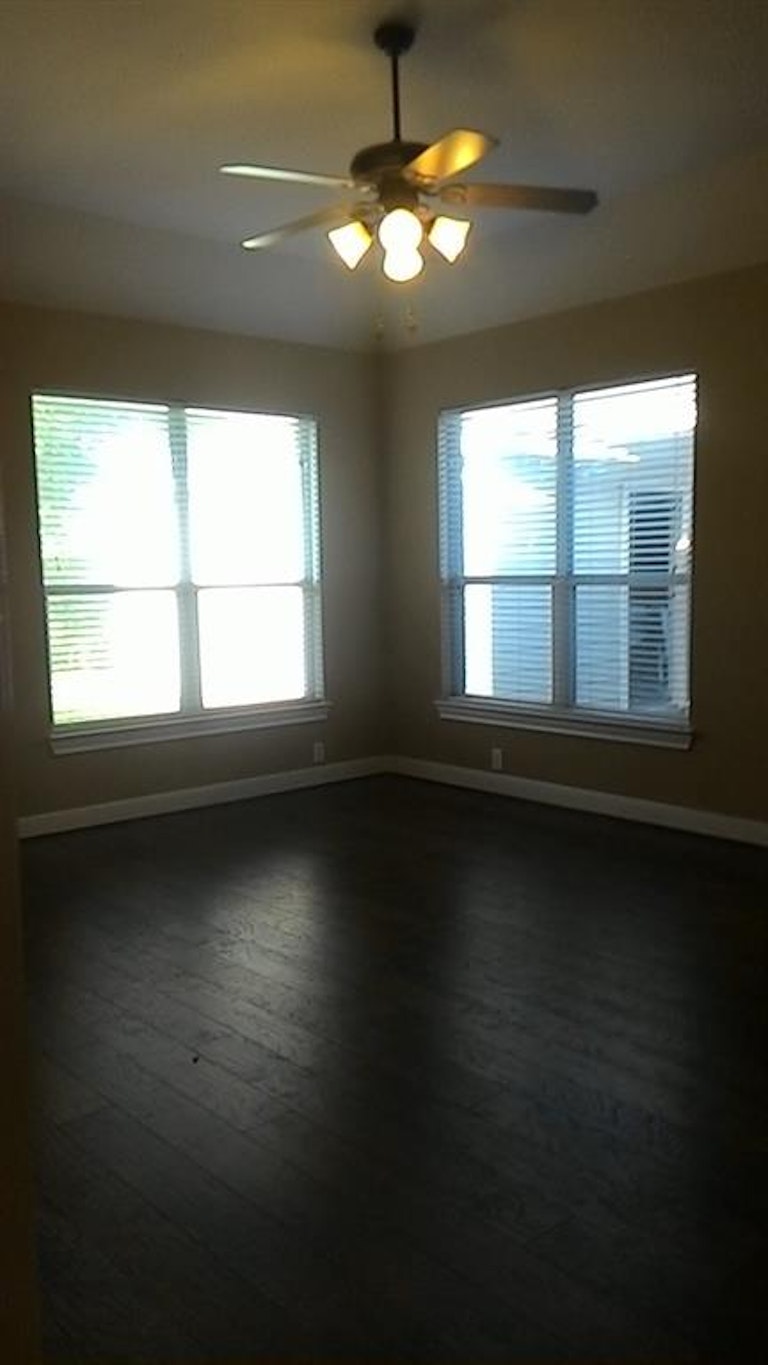 Photo 9 of 29 - 3806 Cypress Key Dr, Spring, TX 77388