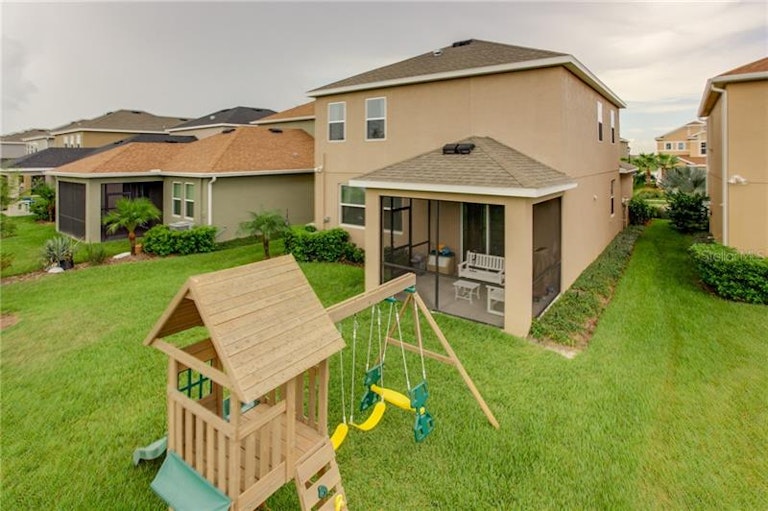 Photo 24 of 24 - 8389 Nandina Dr, Sarasota, FL 34240