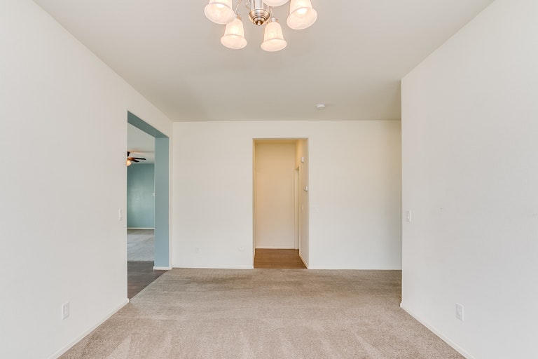 Photo 13 of 41 - 3701 S 185th Ln, Goodyear, AZ 85338