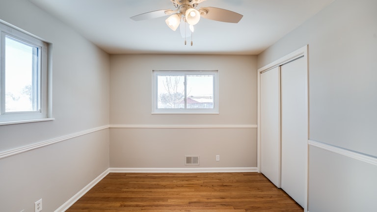 Photo 14 of 25 - 11272 Lafayette St, Northglenn, CO 80233