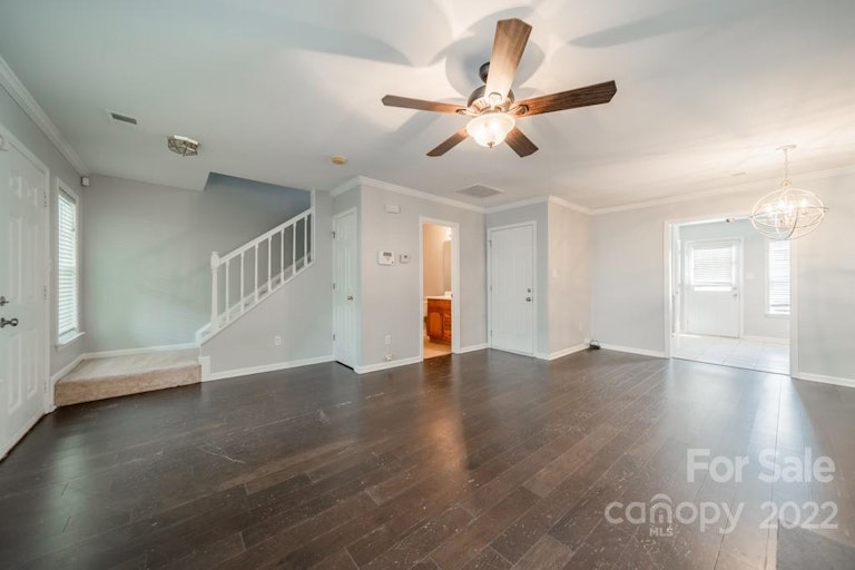 Photo 7 of 33 - 17360 Villanova Rd, Huntersville, NC 28078