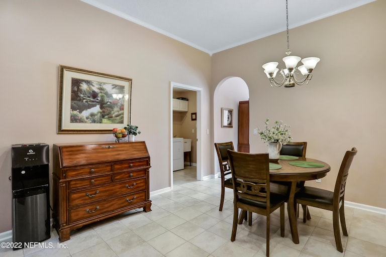 Photo 7 of 32 - 12669 Eaglesham Dr, Jacksonville, FL 32225