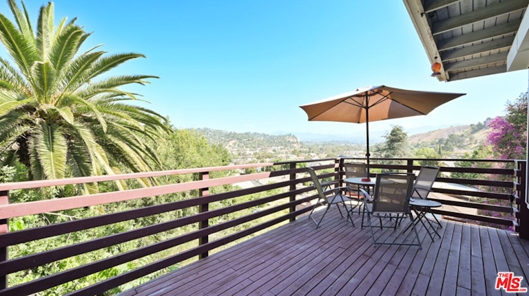Photo 1 of 30 - 4000 Berenice Ave, Los Angeles, CA 90031