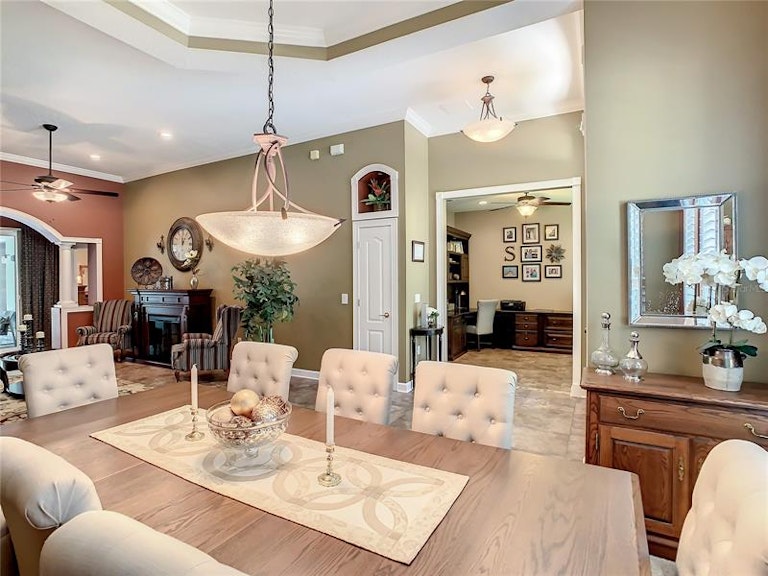Photo 14 of 69 - 2704 Aloma Oaks Dr, Oviedo, FL 32765