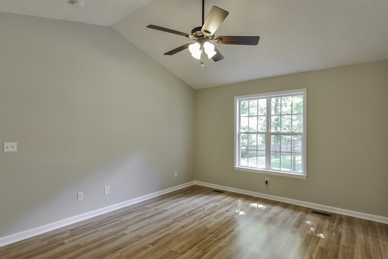 Photo 15 of 24 - 6925 Longridge Dr, Raleigh, NC 27603