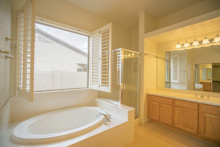 Photo 4 of 29 - 17744 W Summit Dr, Goodyear, AZ 85338