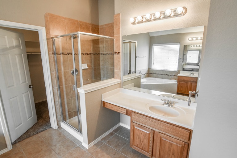 Photo 36 of 51 - 12415 Grayhawk Blvd, Frisco, TX 75034