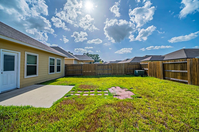 Photo 26 of 26 - 7235 Foxmoor Lake Ct, Humble, TX 77338