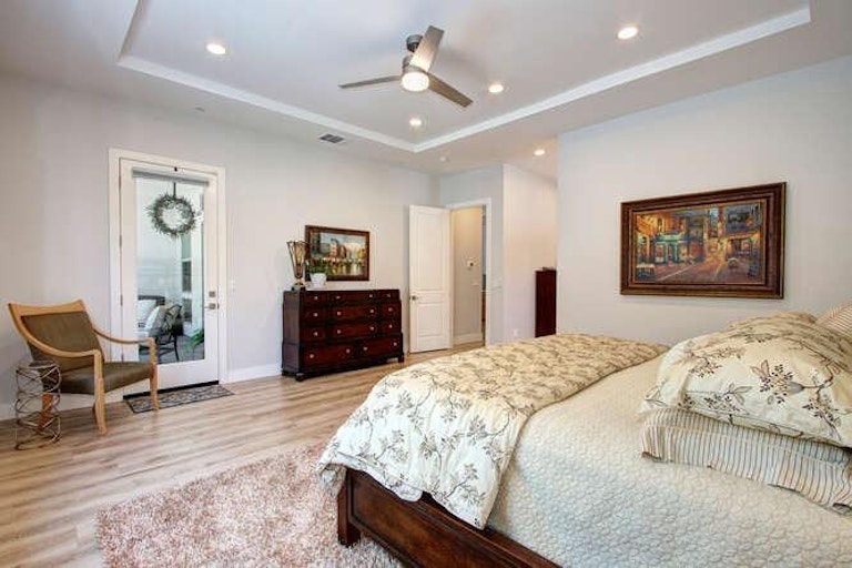 Photo 29 of 78 - 744 Oliver Ct, Folsom, CA 95630