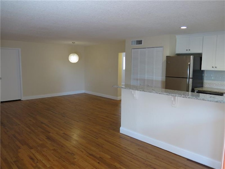 Photo 2 of 10 - 320 Lakeview St #216, Orlando, FL 32804