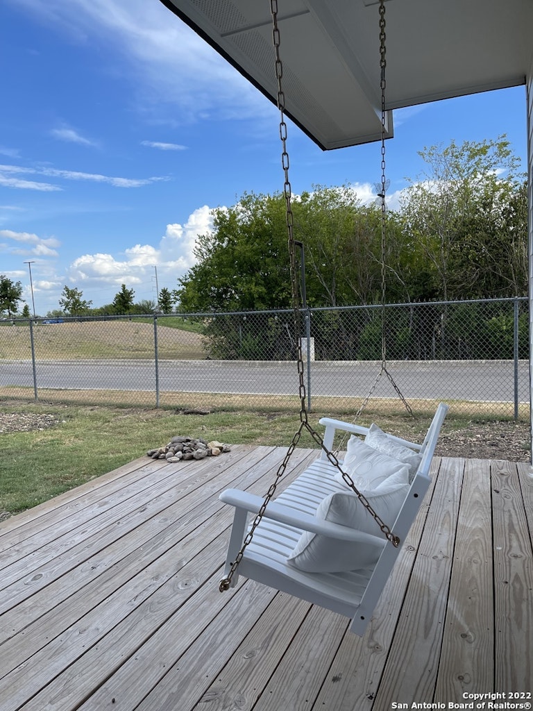 Photo 22 of 24 - 340 N San Felipe Ave, San Antonio, TX 78237