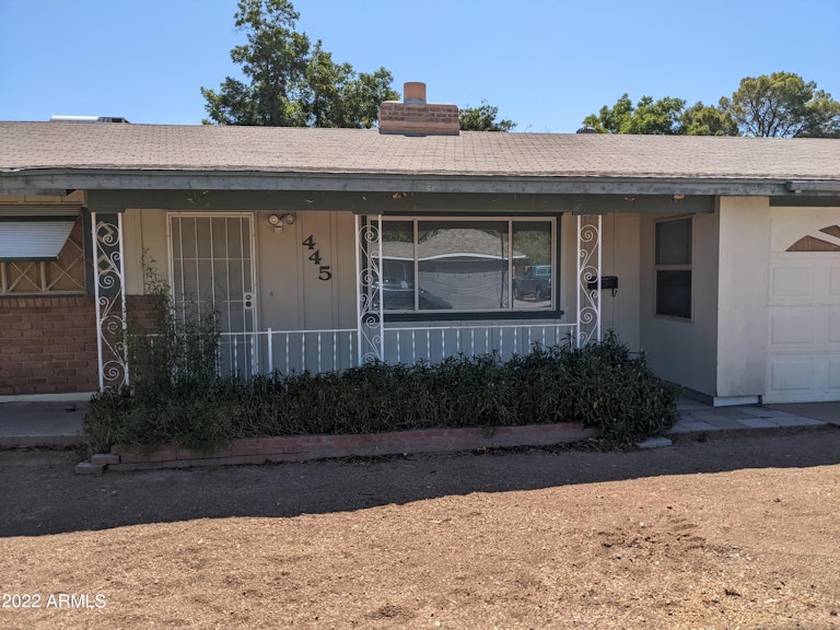 Photo 3 of 33 - 445 N Temple St, Mesa, AZ 85203