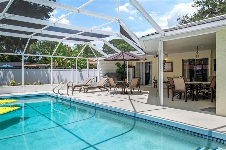 Photo 35 of 46 - 1506 54th St W, Bradenton, FL 34209
