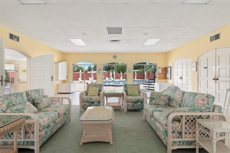 Photo 37 of 55 - 5907 Tidewood Ave #2, Sarasota, FL 34231