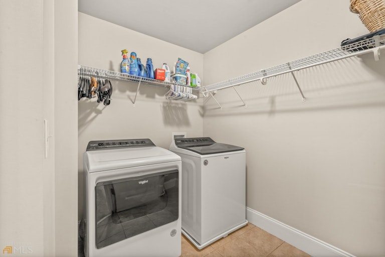Photo 45 of 58 - 450 Herring Rd, Grayson, GA 30017