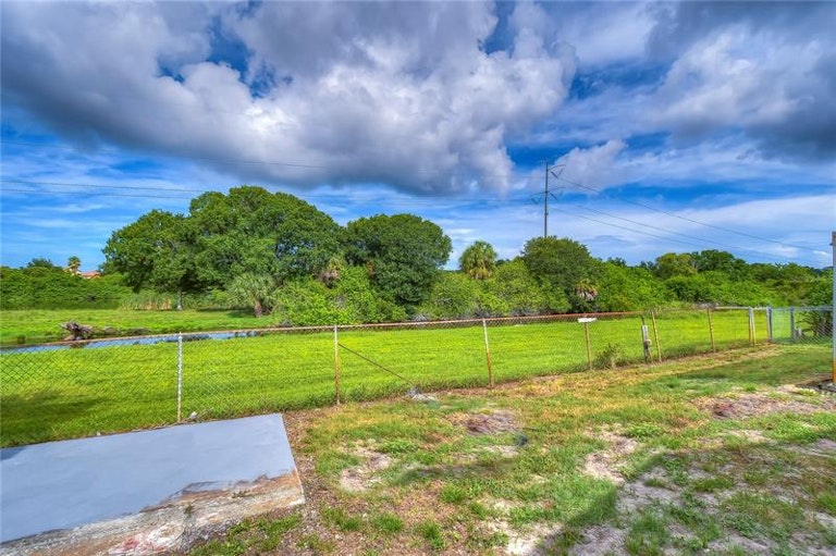 Photo 45 of 49 - 2105 Dartmouth Dr, Holiday, FL 34691