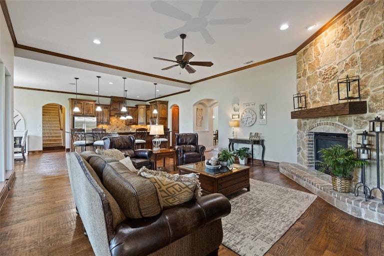 Photo 15 of 38 - 700 Frenchtown Rd, Argyle, TX 76226