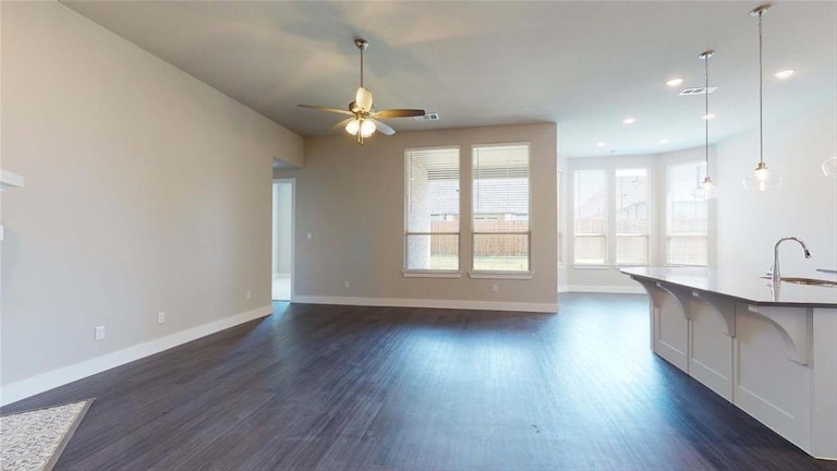 Photo 8 of 20 - 1836 Everglades Dr, Forney, TX 75126