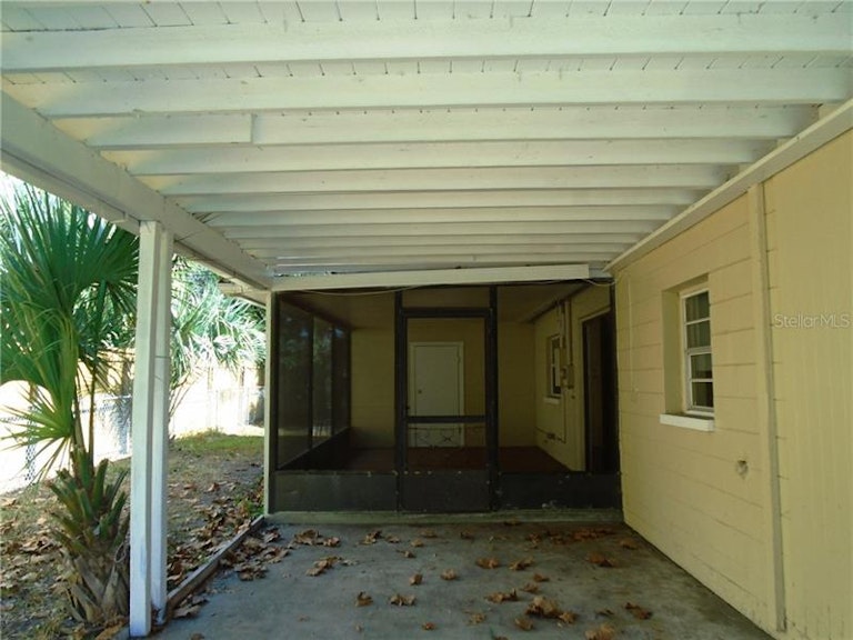 Photo 16 of 19 - 3956 15th Ave SE, Largo, FL 33771