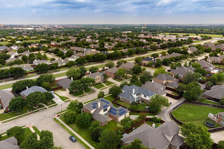 Photo 27 of 27 - 1606 Buckthorne Dr, Allen, TX 75002