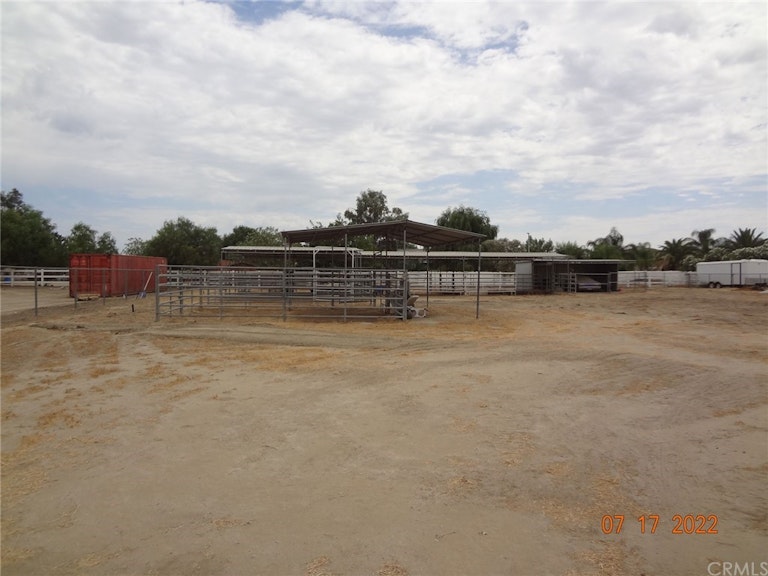 Photo 12 of 23 - 1491 W Esplanade Ave, Hemet, CA 92543