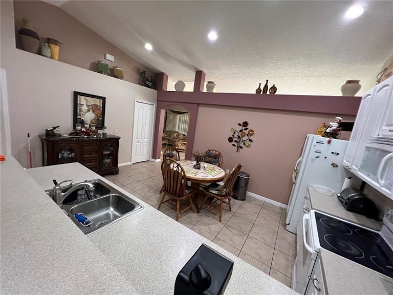 Photo 12 of 59 - 1028 Grand Reserve Dr, Davenport, FL 33837