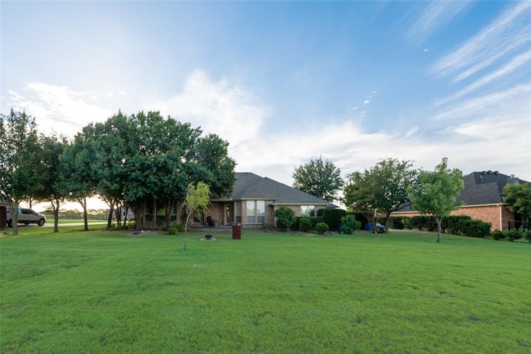 Photo 34 of 35 - 10723 E Clover Ln, Forney, TX 75126