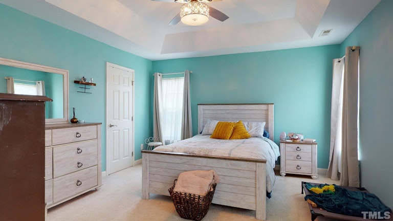 Photo 29 of 40 - 6209 Sparkling Brook Dr, Raleigh, NC 27616