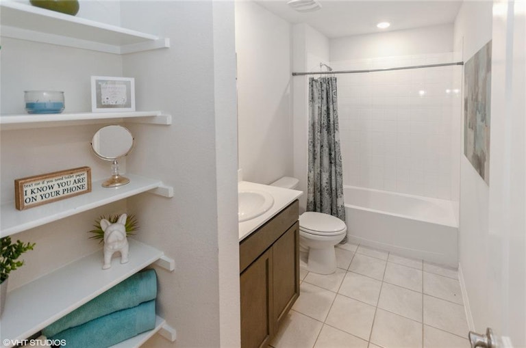 Photo 27 of 38 - 503 Range Dr, Princeton, TX 75407