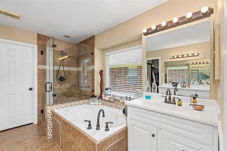 Photo 15 of 26 - 3139 Prairiestone Trail Ln, Katy, TX 77450