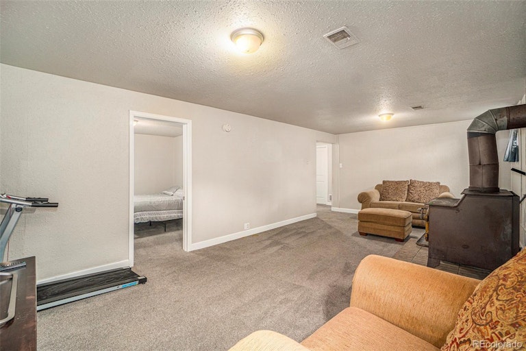 Photo 17 of 22 - 1681 Evelyn Ct, Denver, CO 80229