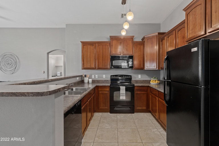 Photo 2 of 24 - 2727 N Price Rd #81, Chandler, AZ 85224