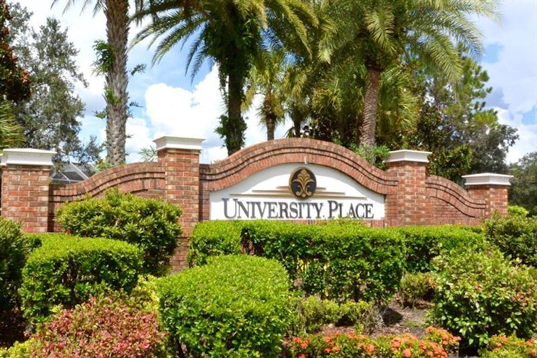 Photo 47 of 53 - 7711 Ashley Cir, Bradenton, FL 34201