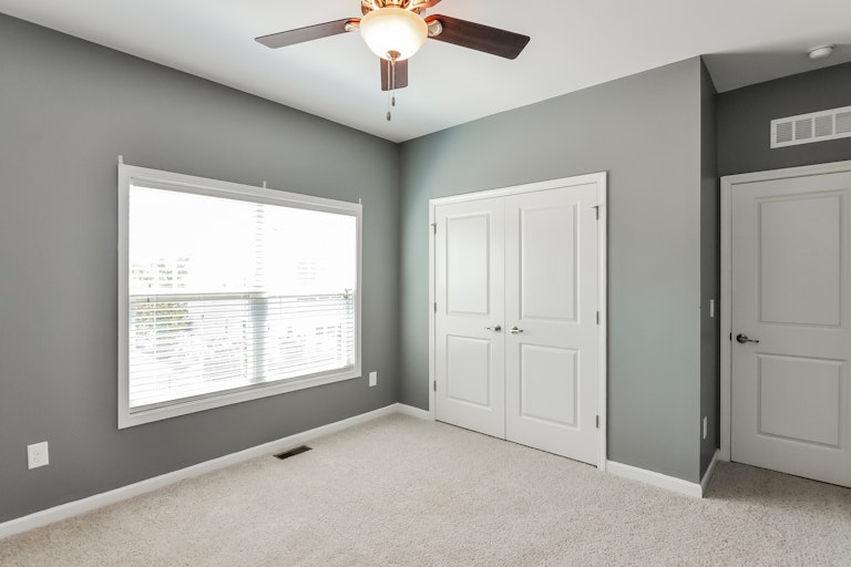 Photo 13 of 25 - 24 Plum Ln, Clayton, NC 27527