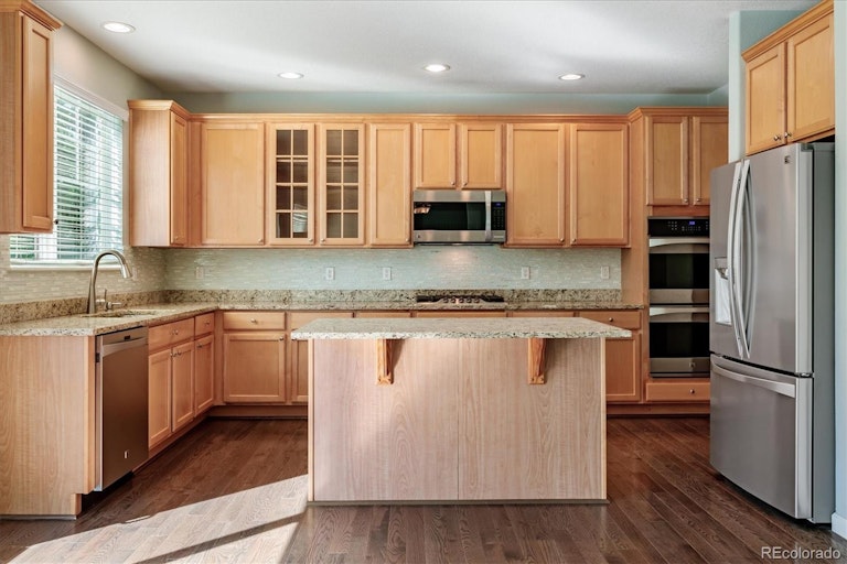 Photo 12 of 33 - 25441 E Indore Dr, Aurora, CO 80016