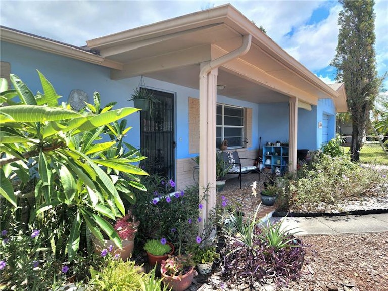 Photo 8 of 30 - 4544 Mayflower Dr, New Port Richey, FL 34652