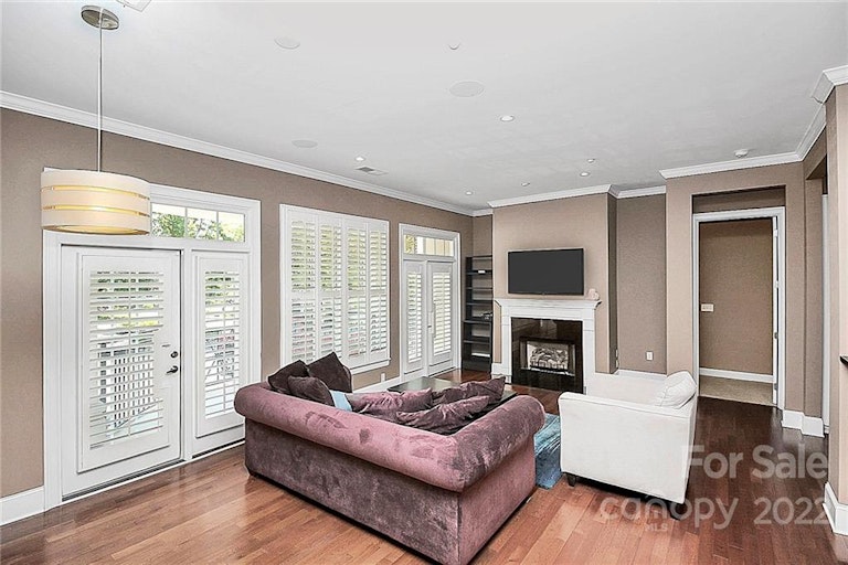 Photo 4 of 20 - 5425 Closeburn Rd #104, Charlotte, NC 28210