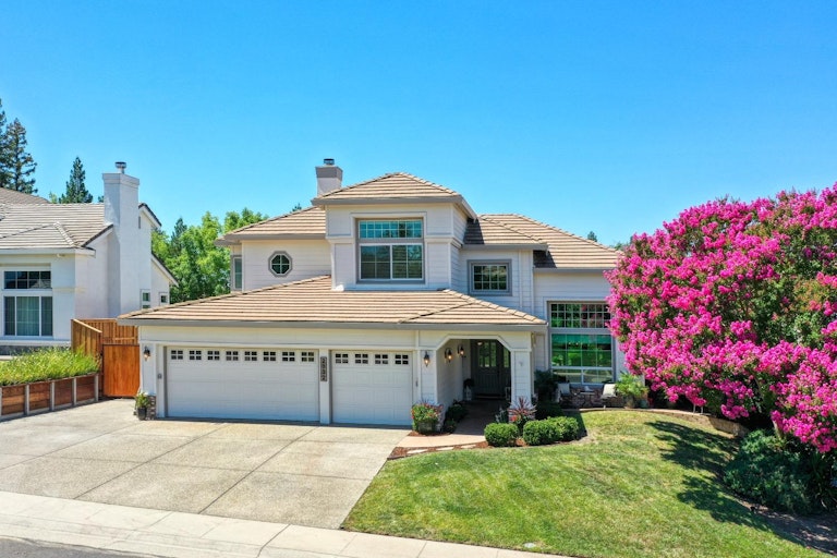 Photo 2 of 67 - 2832 Ketchikan Dr, Rocklin, CA 95765