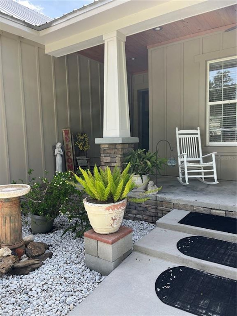 Photo 8 of 39 - 6009 Laurel Oak Dr, Lakeland, FL 33811