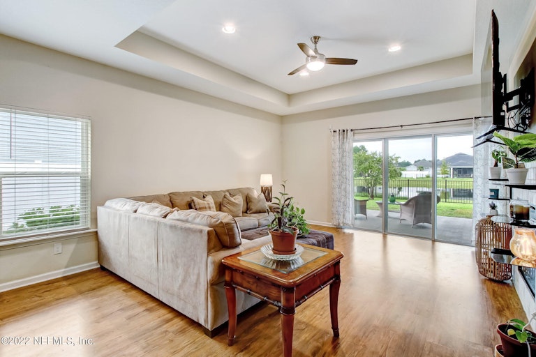 Photo 9 of 35 - 95126 Gladiolus Pl, Fernandina Beach, FL 32034