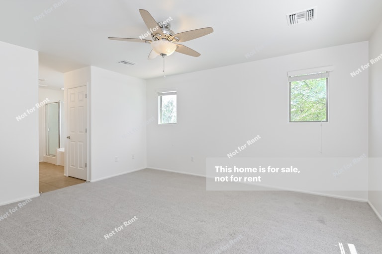 Photo 17 of 27 - 14376 N Bannerstone Ct, Marana, AZ 85658